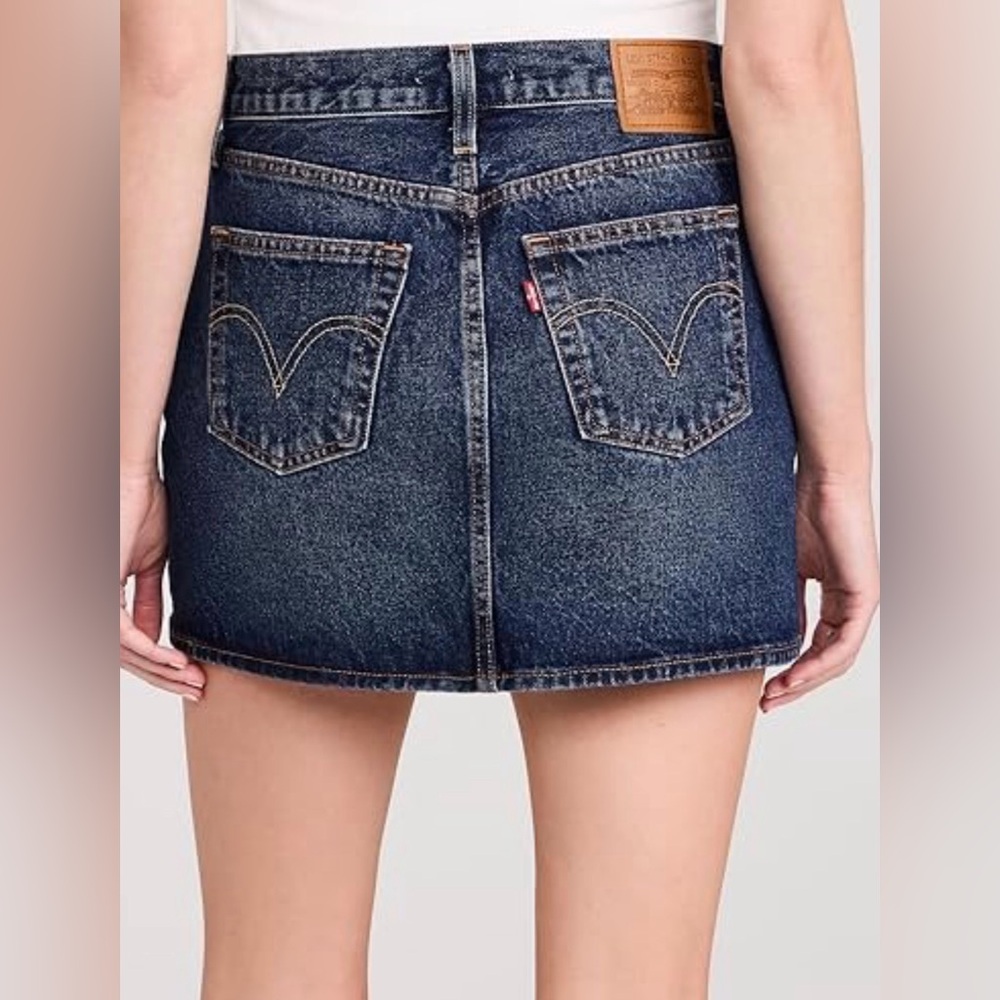 Levi's Denim Skirt ICON Stretch Worn Once EXC LIKE NEW CONDITION - Picture 16 of 17